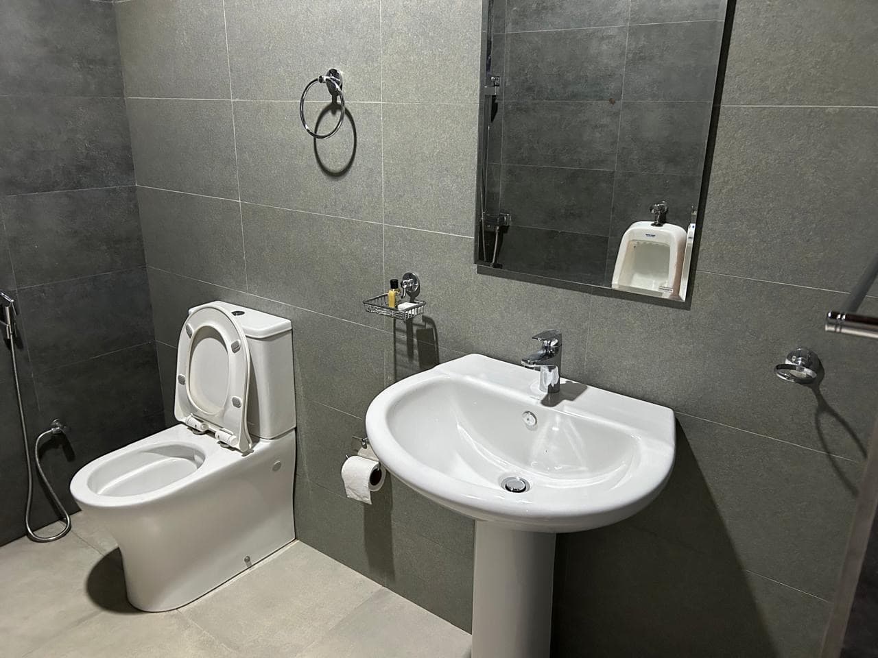 The ensuite bathroom